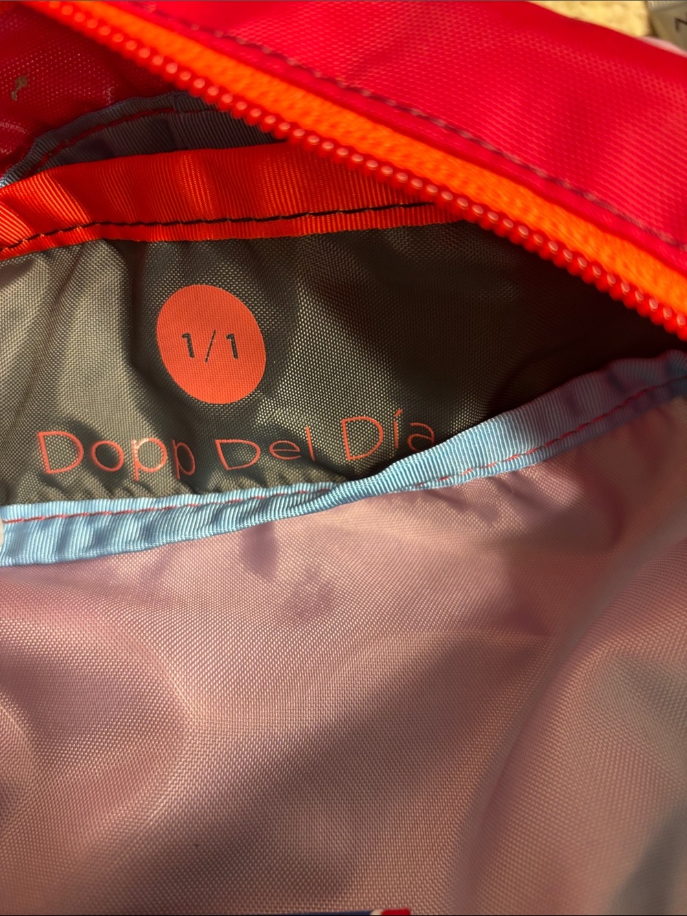 Cotopaxi Dopp Kit, Del Dia, NWT - Picture 10 of 12